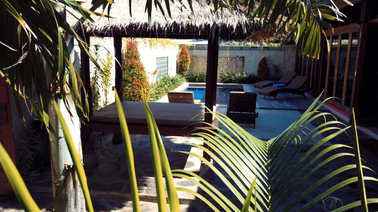 Gili Palms Villas 길리트라왕안 외부 사진