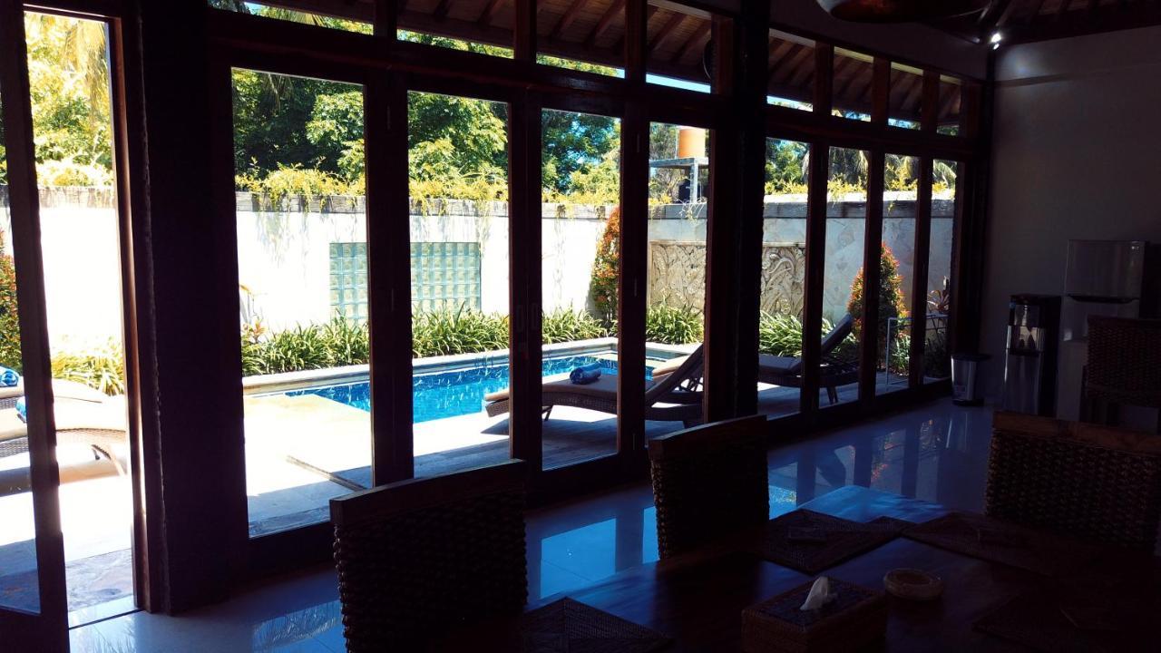 Gili Palms Villas 길리트라왕안 외부 사진